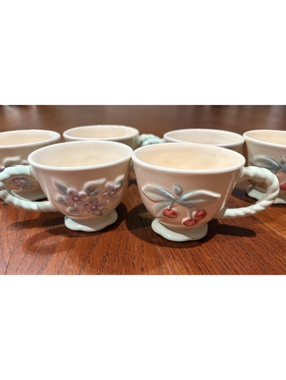 Pfaltzgraff Garden Party Pedestal Mugs Tulip Violet flowers USA 2002 Set Of 6